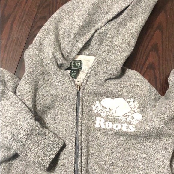 ROOTS KIDS XL SWEATER - Picture 4 of 4